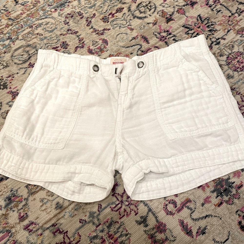 Women’s Mossimo shorts